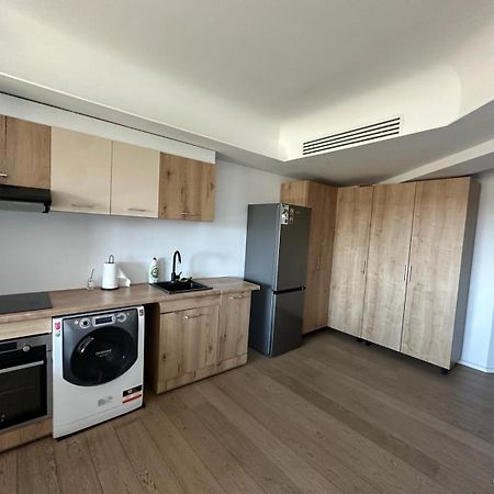 Apartament De Lux Bucarest Esterno foto